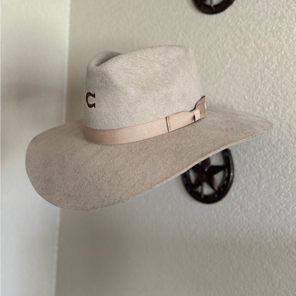 Charlie 1 Horse Felt Hat